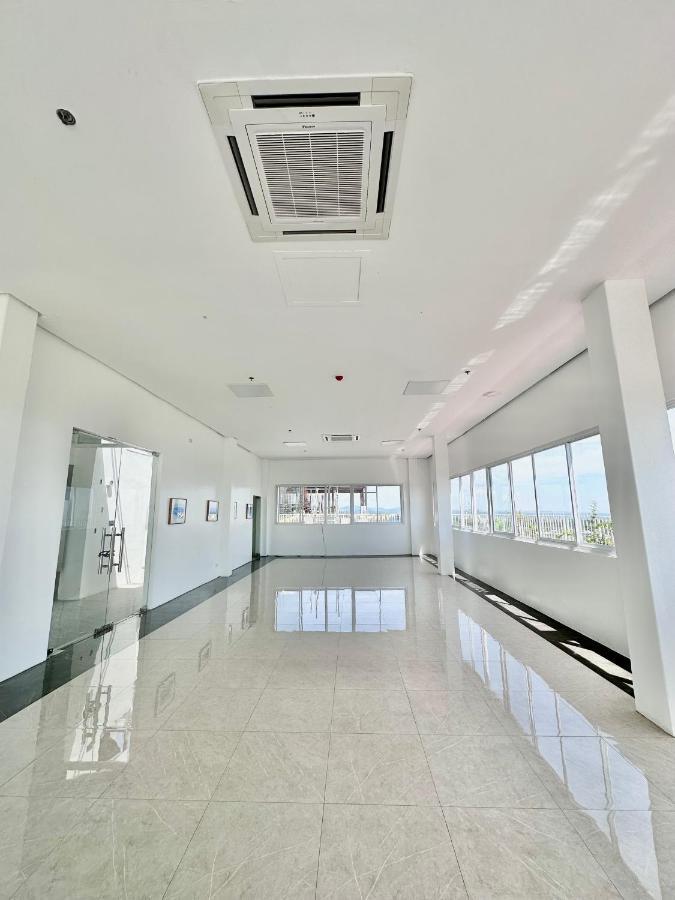 Aesthetic One Bedroom Beside Sm W Pool, Wifi And Netflix Cagayan de Oro Bagian luar foto