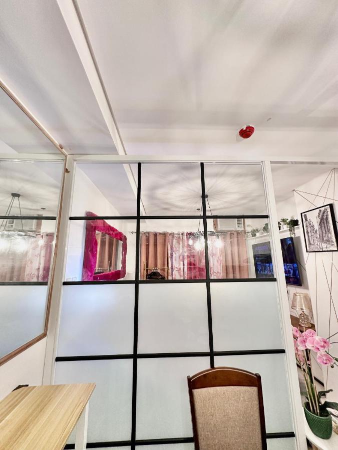 Aesthetic One Bedroom Beside Sm W Pool, Wifi And Netflix Cagayan de Oro Bagian luar foto