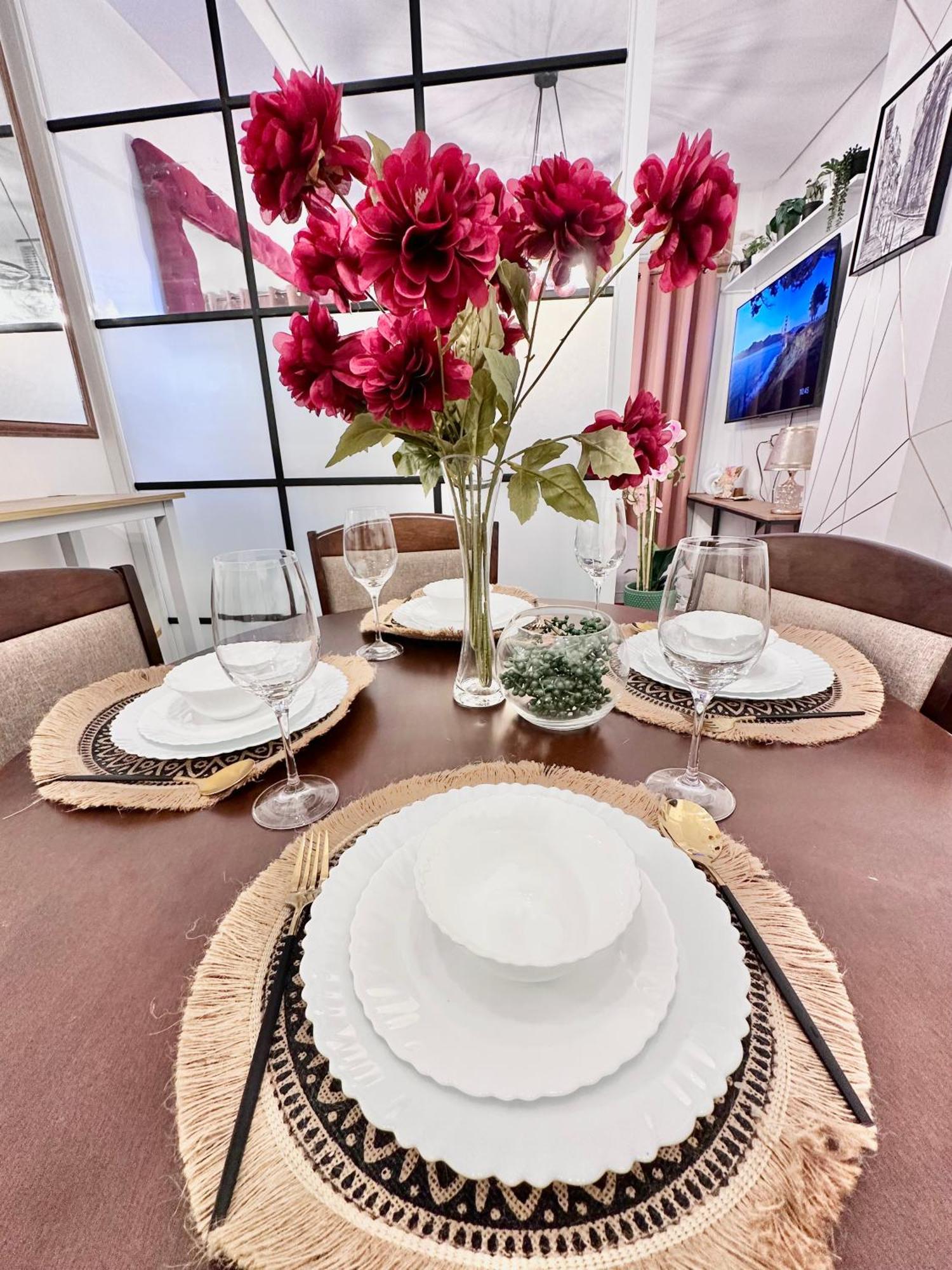 Aesthetic One Bedroom Beside Sm W Pool, Wifi And Netflix Cagayan de Oro Bagian luar foto