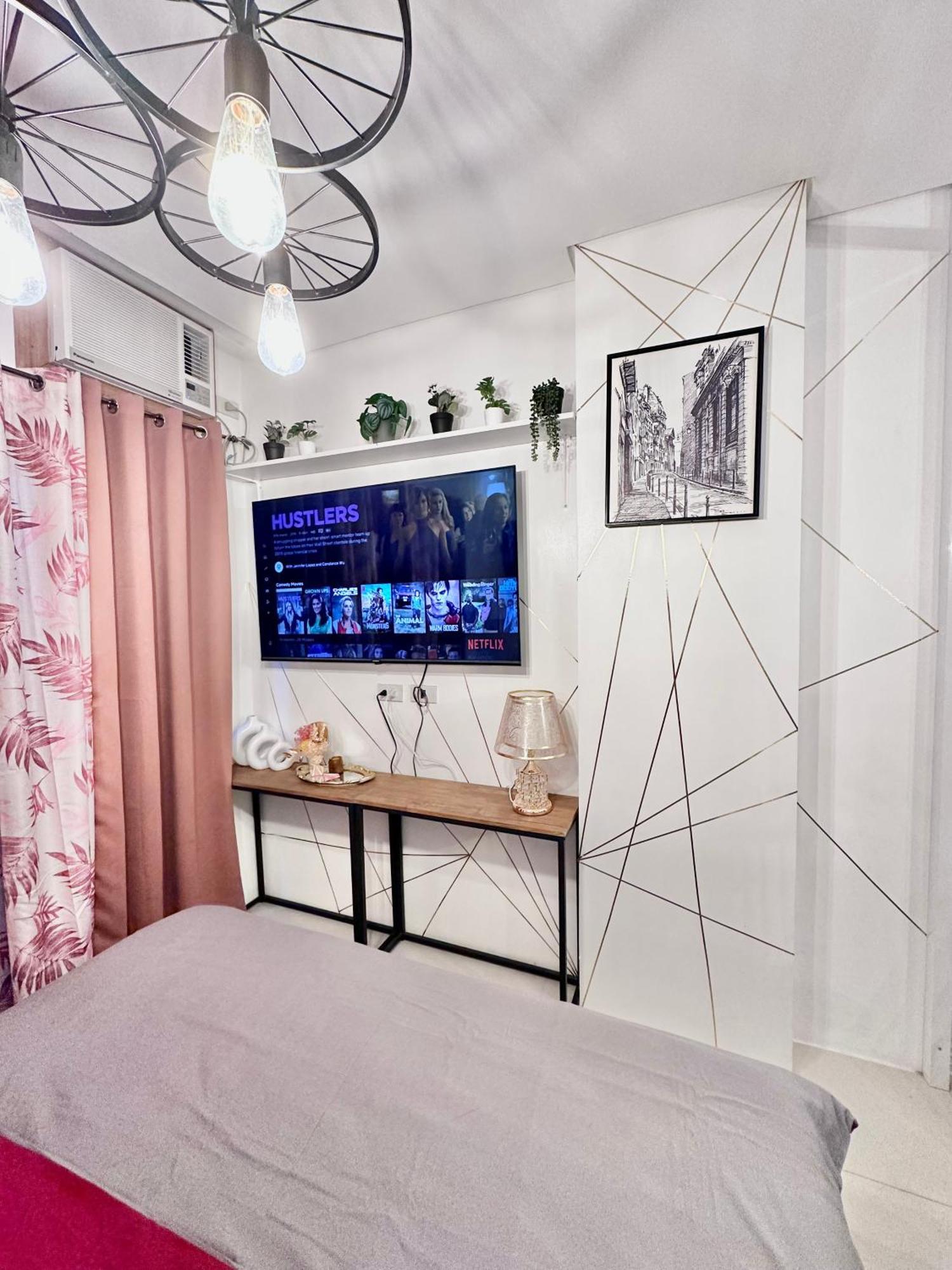 Aesthetic One Bedroom Beside Sm W Pool, Wifi And Netflix Cagayan de Oro Bagian luar foto