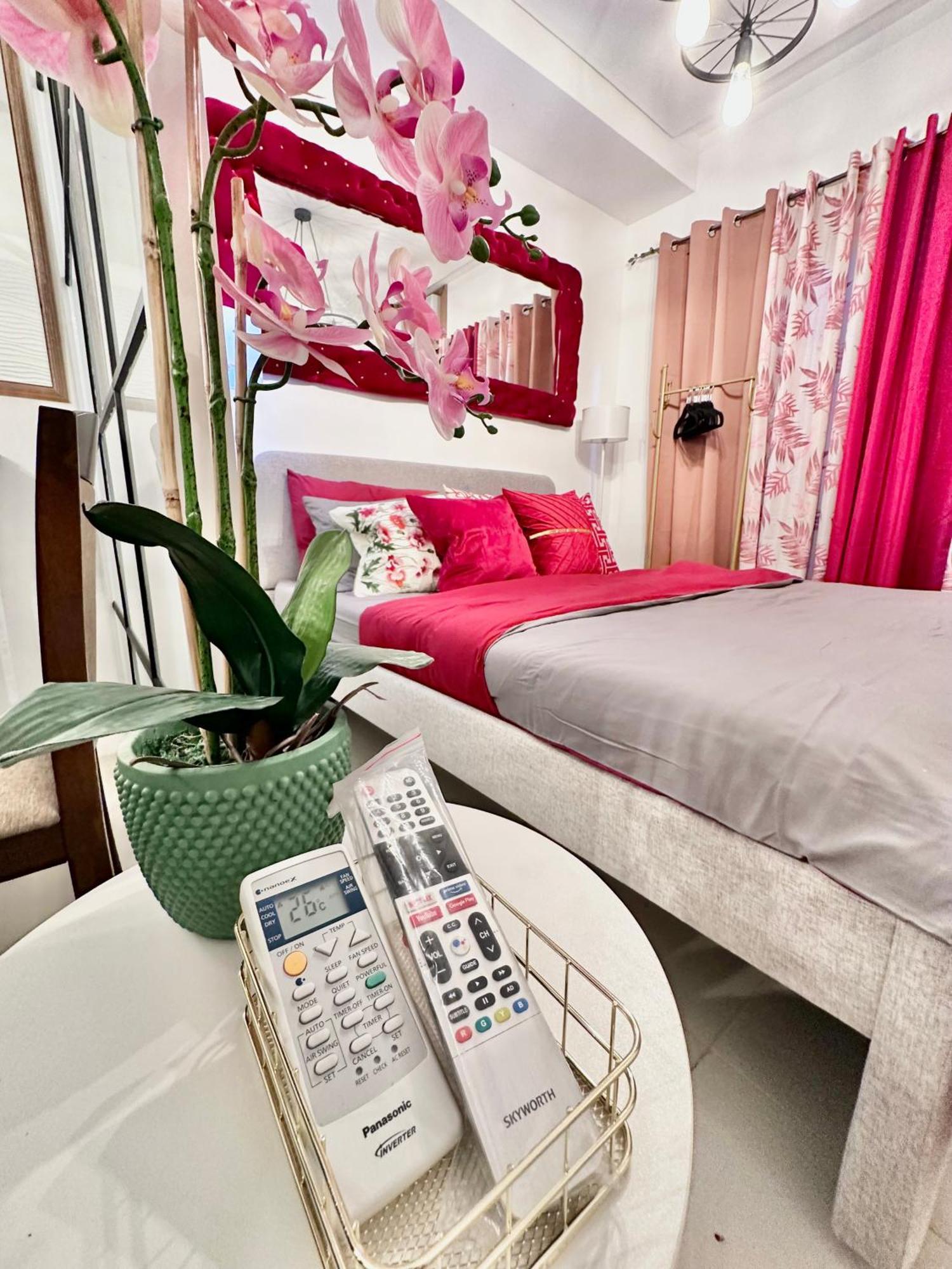 Aesthetic One Bedroom Beside Sm W Pool, Wifi And Netflix Cagayan de Oro Bagian luar foto